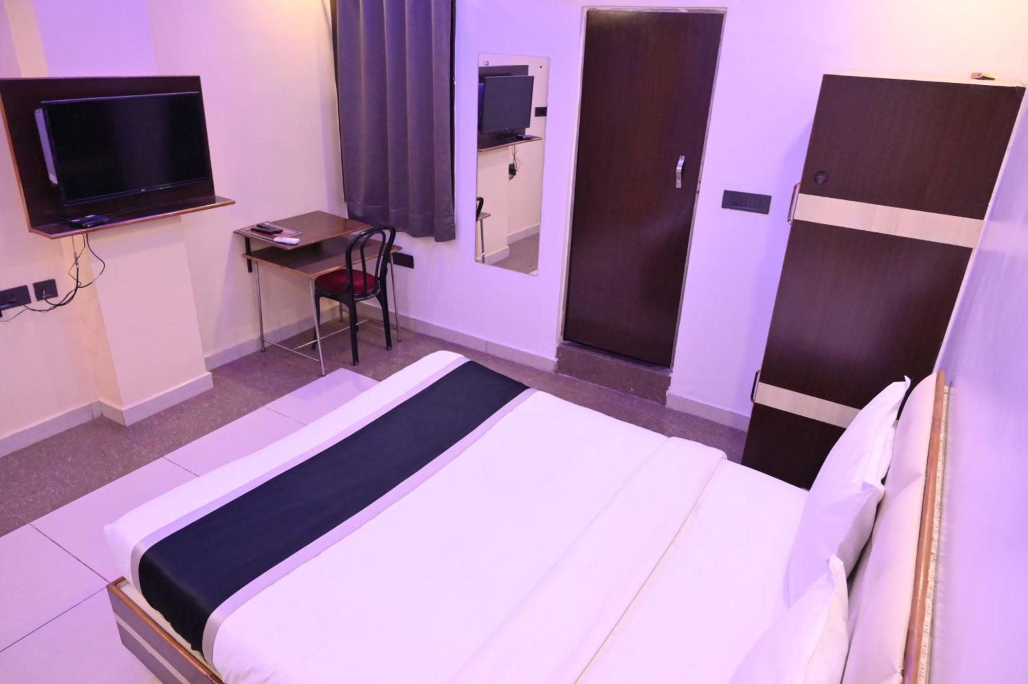 Hotel Riddhi Regency Lucknow Dış mekan fotoğraf