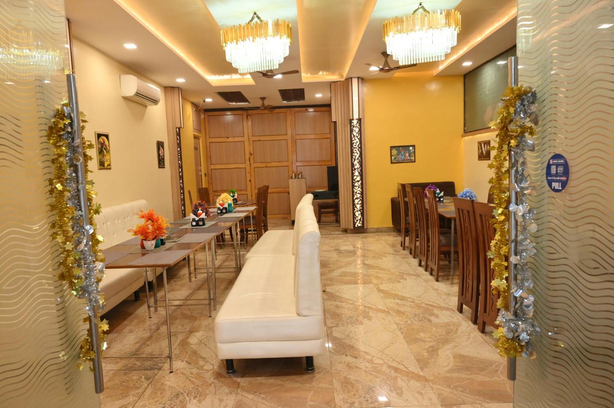 Hotel Riddhi Regency Lucknow Dış mekan fotoğraf